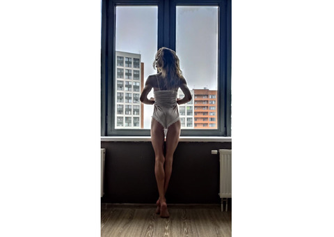 Самые красивые фит-модели фитоняшки модели спортивные девушки России Надежда Мыхлик-Вирон фотомодель